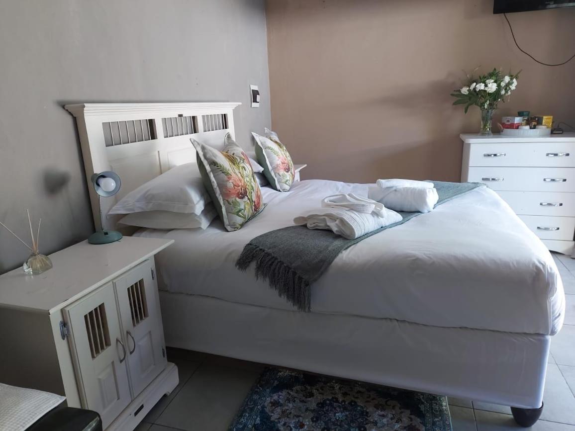 Recoupe Apartment อีสต์ลอนดอน ภายนอก รูปภาพ
